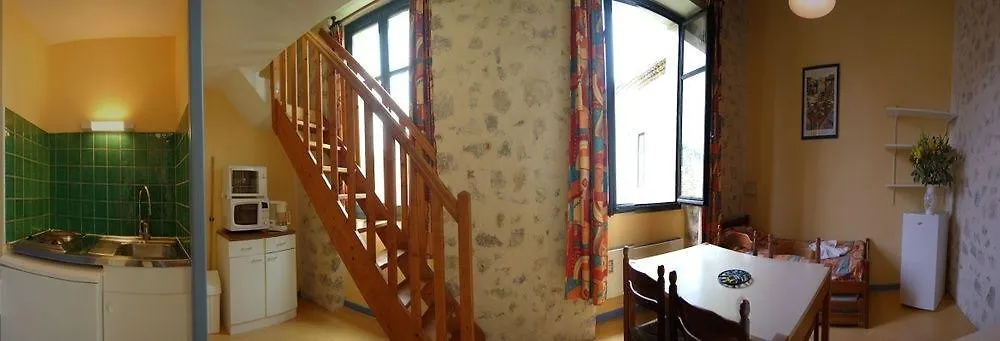 Le Cloitre Des Dominicains Aparthotel Buis-les-Baronnies 2*,  France