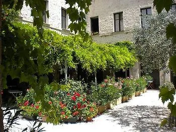 Le Cloitre Des Dominicains Aparthotel Buis-les-Baronnies 2*,  France