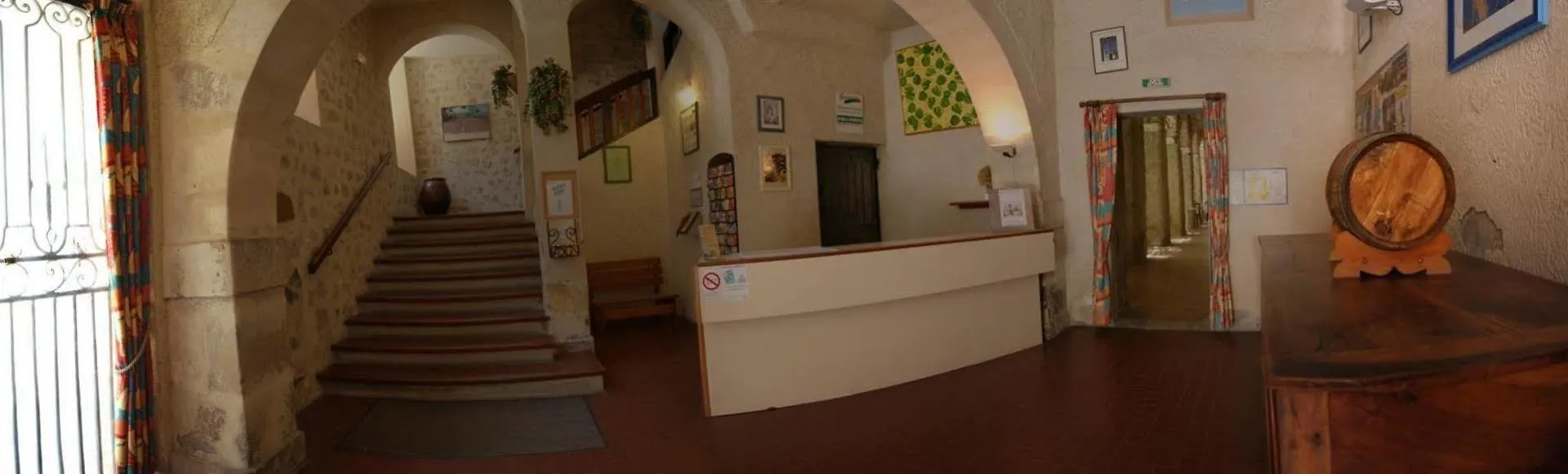 Le Cloitre Des Dominicains Aparthotel Buis-les-Baronnies